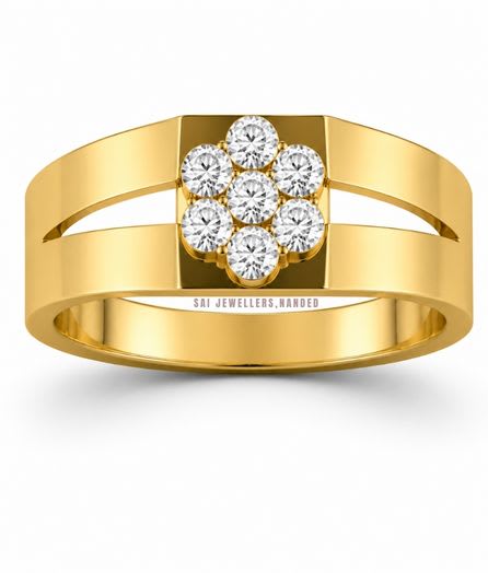 Square Floral Gold Ring view 3