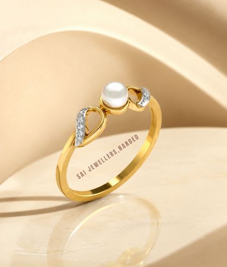 Pearl Gold Ring - View 1
