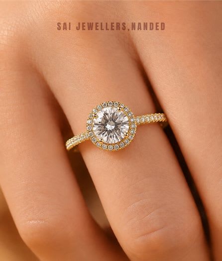 Round Halo Gold Ring view 3