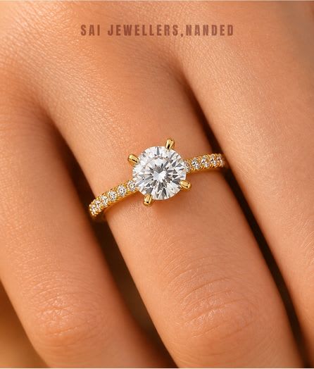 Round Solitaire Gold Ring view 3