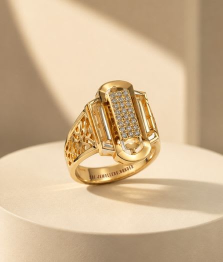 Royal Pillar Gold Ring - View 1