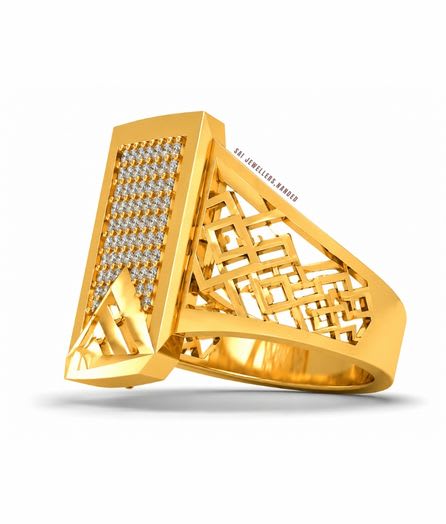 Arrow Crest Gold Ring view 3