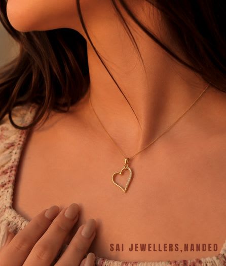 Asymmetrical Heart Gold Pendant view 2