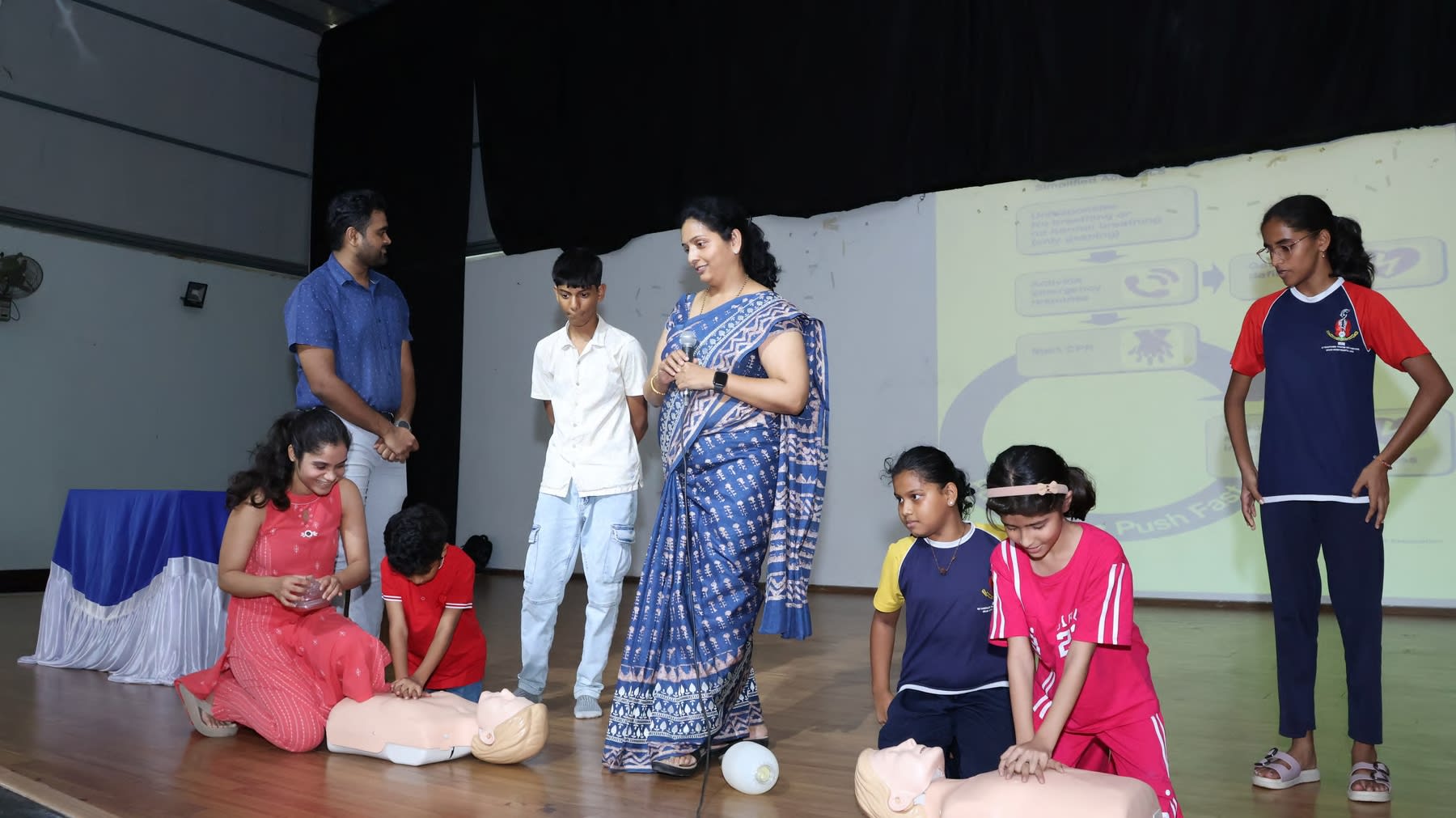 Empowering Students: First Aid and CPR Training at PSSEMR School