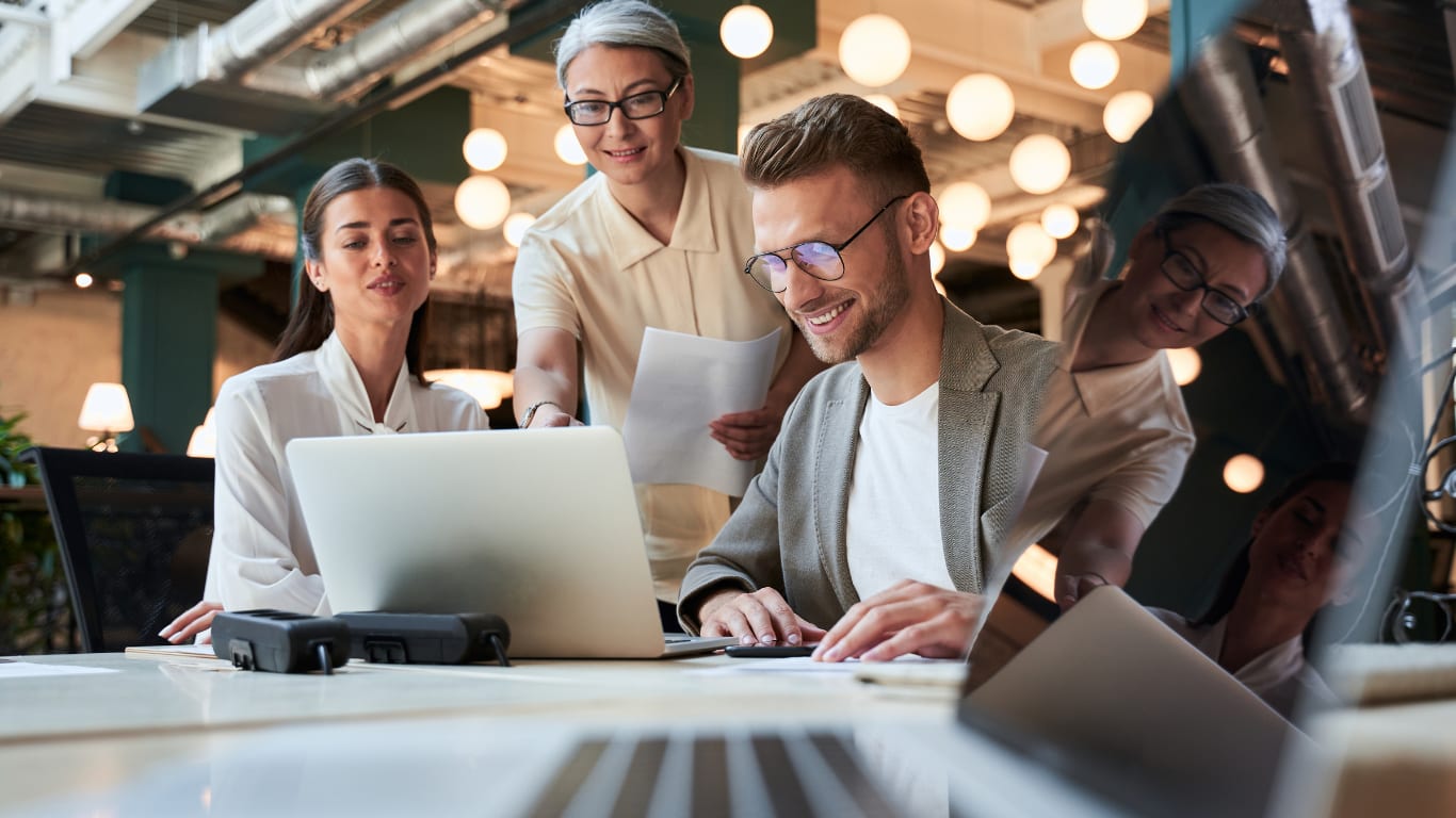 Brokerage leaders working with Maverick