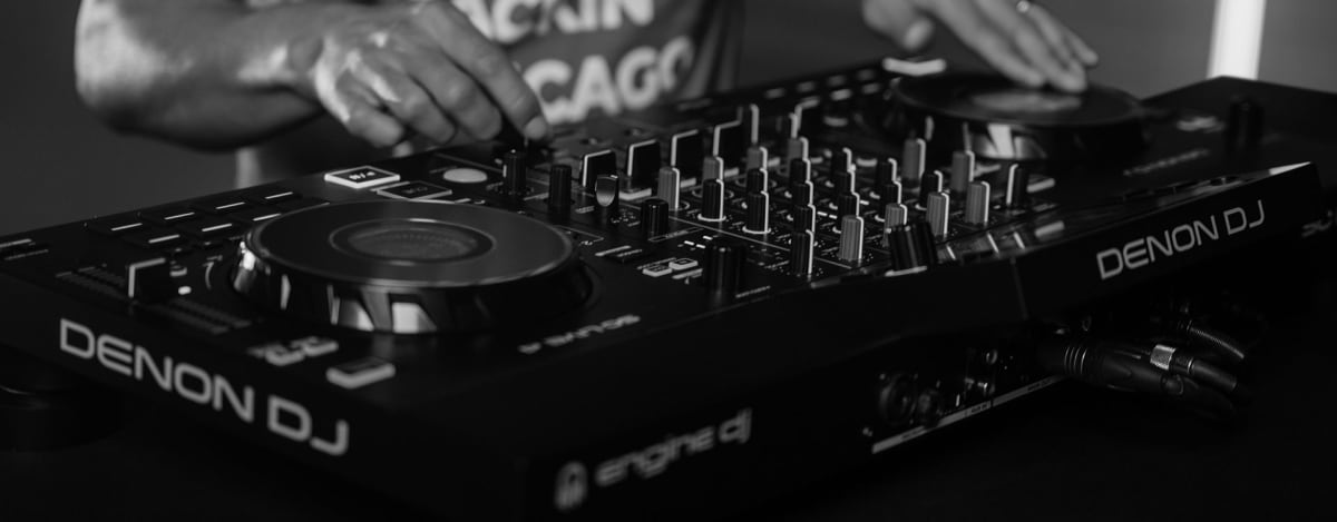 Denon DJ SC Live 4