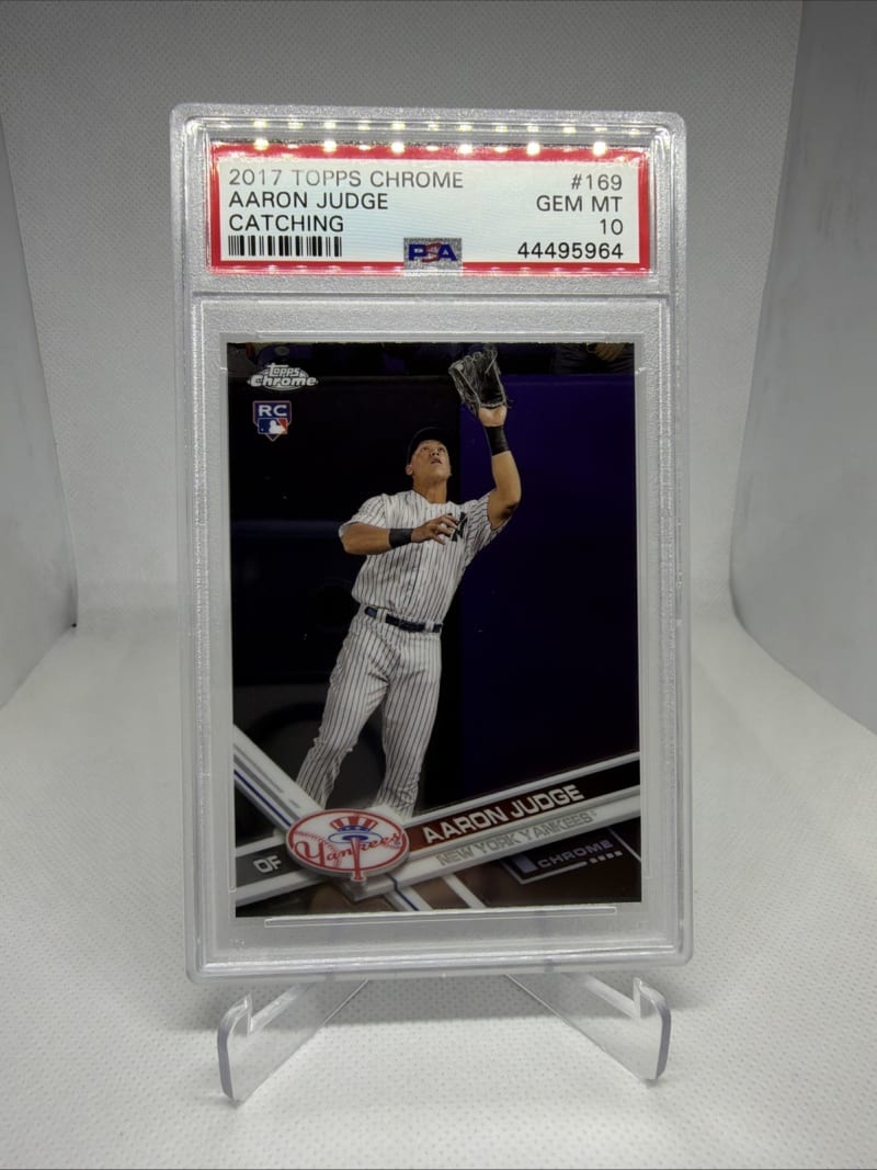 2017 Topps Chrome Aaron Judge #169 front
