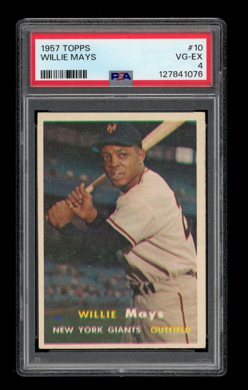 1957 Topps Willie Mays #10 front