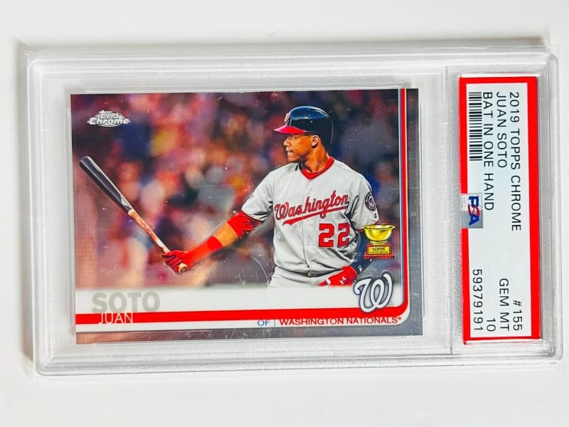 2019 Topps Chrome Juan Soto #155 front