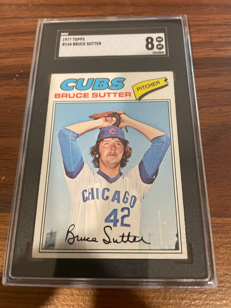 1977 Topps Bruce Sutter #144 front