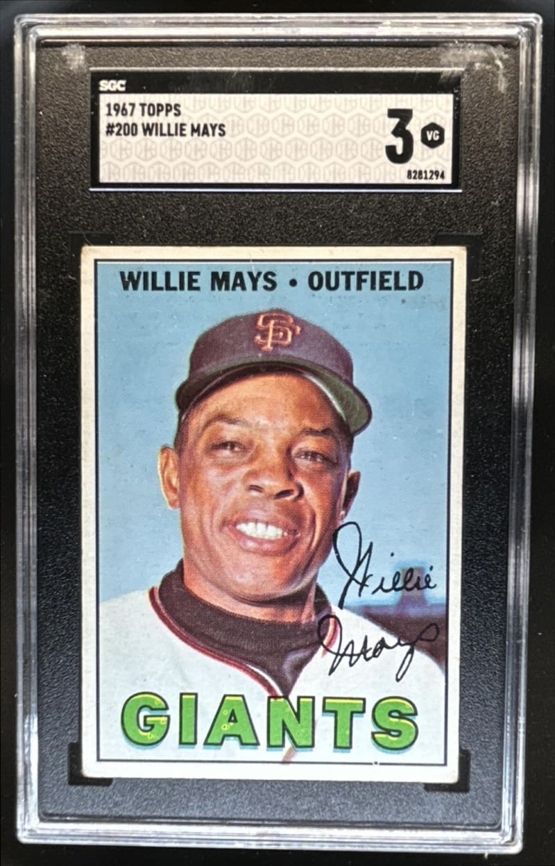 1967 Topps Willie Mays #200 front