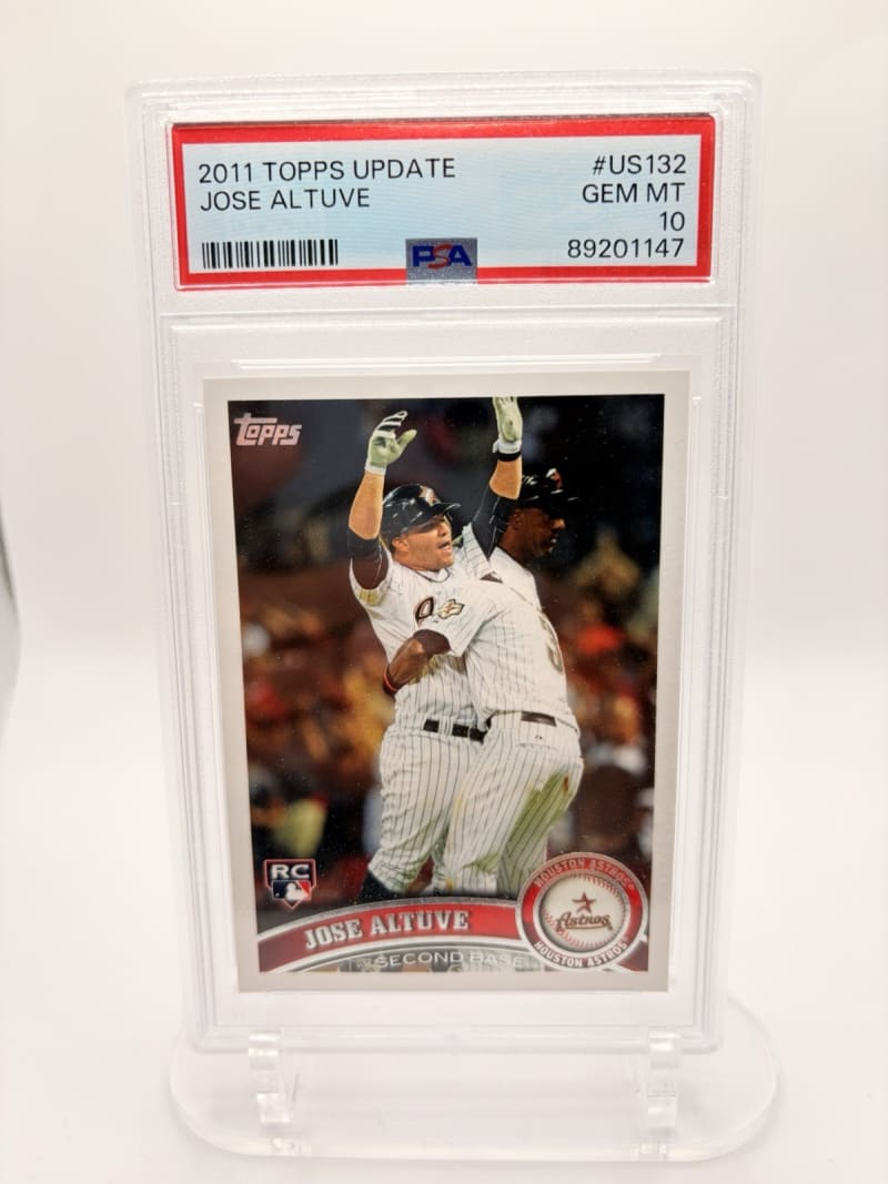 2011 Topps Update Jose Altuve #US132 front