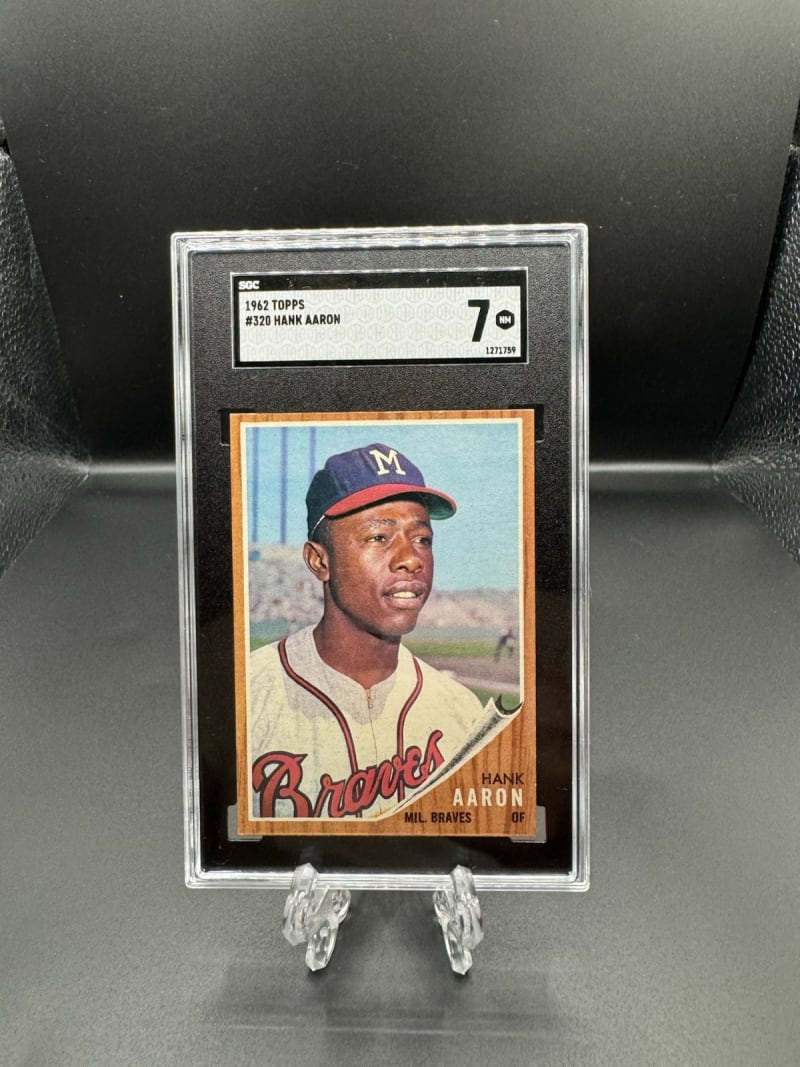 1962 Topps Hank Aaron #320 front