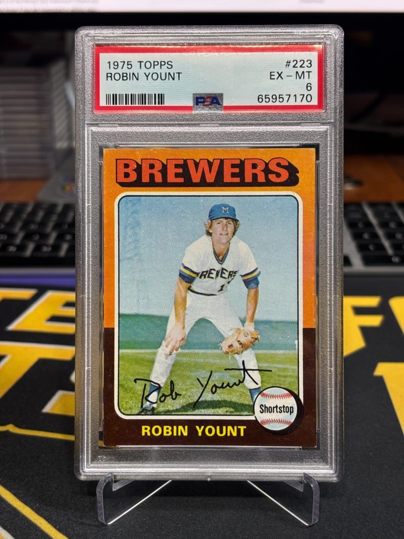1975 Topps Robin Yount #223 front