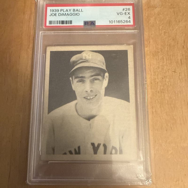 1939 Gum Inc. Play Ball Joe DiMaggio #26 front