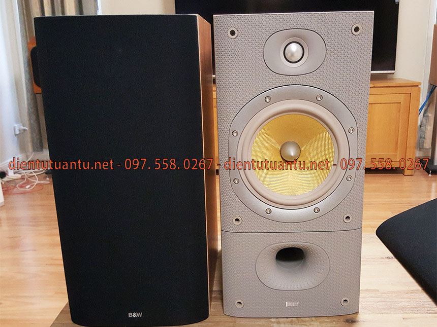 Nhiều yếu tố giúp bạn nên lựa chọn dòng loa B&W bởi tính thẩm mỹ, chất lượng âm thanh và dễ dàng lắp đặt phù hợp với nhiều không gian sử dụng khác nhau trong thực tế từ không gian nhà, mô hình kinh doanh quán vừa và nhỏ.