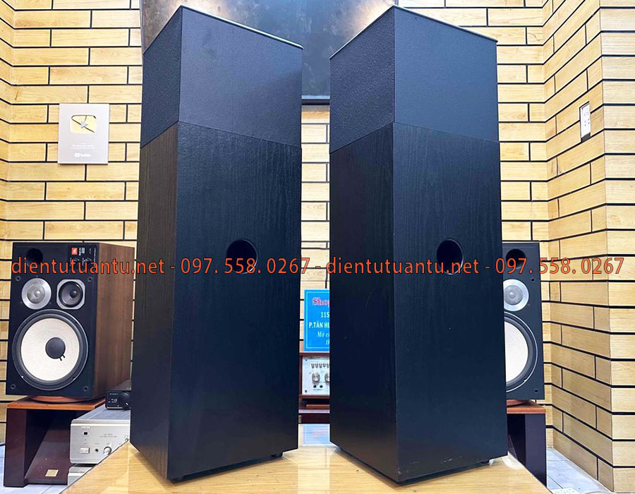 Loa Bose 701 dòng 2 lỗ hơn cung cấp bởi công ty điện tử Tuấn Tú mức giá rẻ nhất, hàng mới từ 95% trở lên, bàn giao đến bạn nhanh nhất khi có nhu cầu, quá trình làm việc luôn tư vấn một cách cụ thể để bạn hiểu rõ về loa.