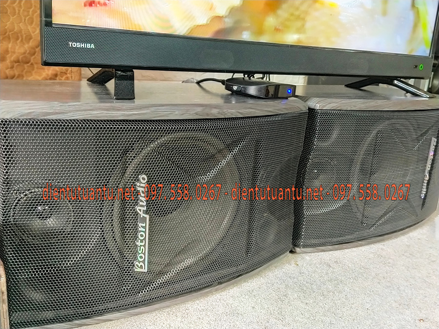 Dịch vụ thu mua loa cũ giá cao uy tín cung cấp bởi công ty điện tử Tuấn Tú sẽ giúp quí khách tìm đầu ra hợp lý cho thiết bị loa cũ không còn sử dụng, giúp quí khách có một khoản kinh phí để đầu tư nâng cấp dàn loa mới, đặt biệt đội ngủ nhân viên luôn trong tâm thế sẳn sàng hổ trợ quí khách khi có nhu cầu, giá thu mua cao hơn so với các đơn vị khác trên thị trường.
