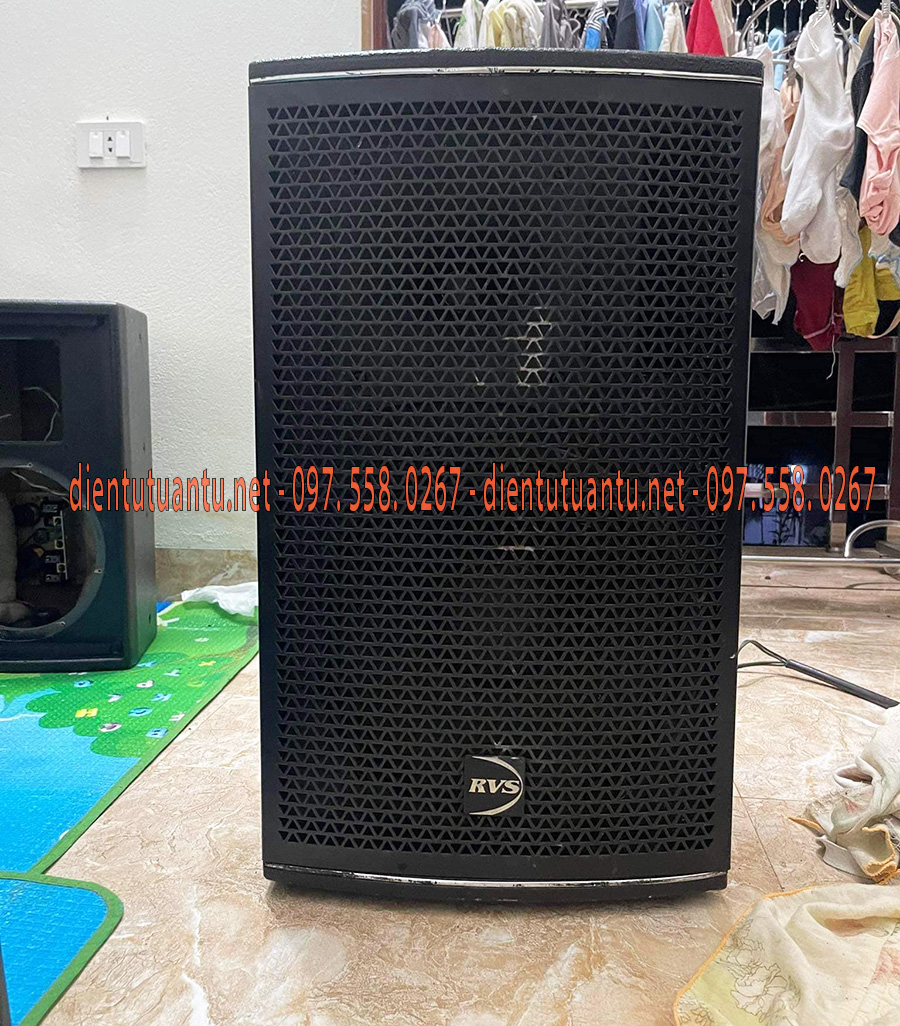 Thông qua bài viết trên công ty điện tử Tuấn Tú đã giới thiệu đến quí khách đơn vị chuyên thực hiện công việc thu mua loa hư hỏng giá cao, được rất nhiều khách hàng lựa chọn khi có nhu cầu, luôn đáp ứng tốt nhất các yêu cầu quí khách đề ra trong thời gian ngắn, mang đến quí khách sự tiện lợi cao nhất.