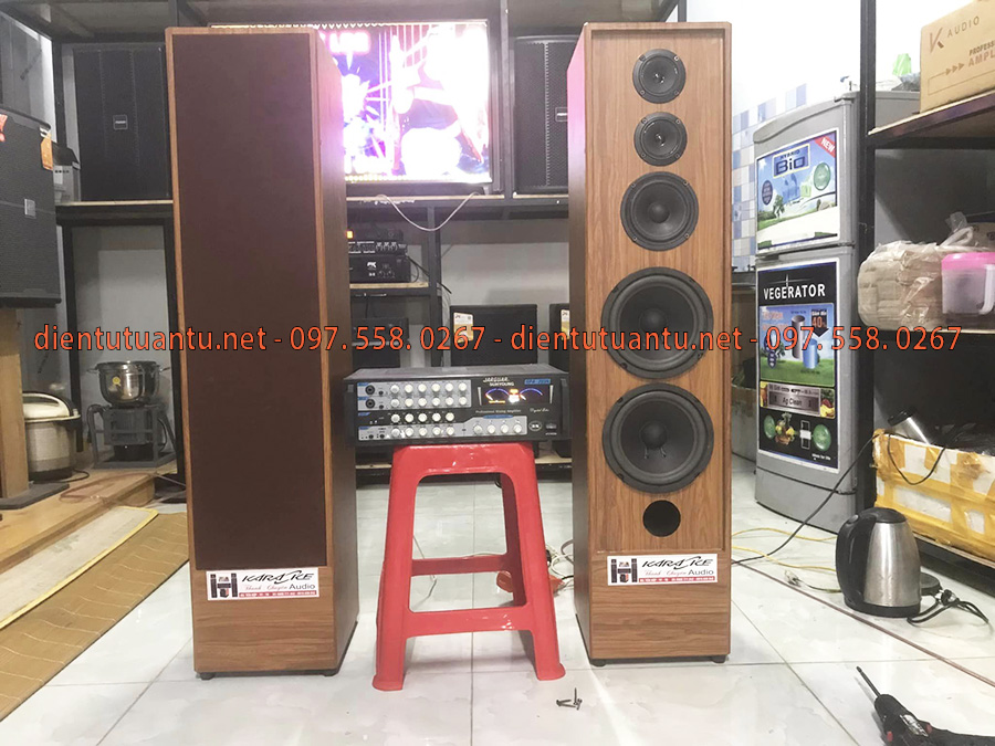 Thông qua bài viết trên công ty điện tử Tuấn Tú đã giới thiệu đến quí khách các bước thực hiện và vì sao nên chọn chúng tôi là đơn vị thanh lý dàn âm thanh cũ, hư hỏng, chúng tôi luôn sẳn sàng đáp ứng các yêu cầu quí khách đề ra trong thời gian ngắn, giúp quá trình thanh lý dàn âm thành cũ diễn ra dễ dàng hơn, mức giá lại cao.