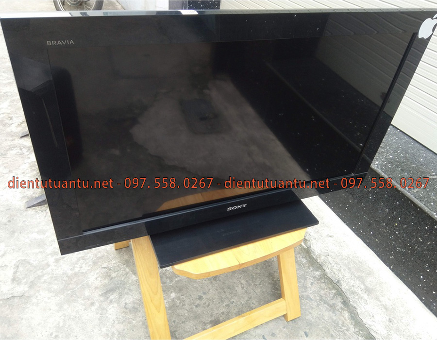 Công ty điện tử Tuấn Tú là đơn vị có uy tín cao, chuyên thu mua các thiết bị điện tử, dàn âm thanh cũ với giá tốt, cạnh tranh rất nhiều so với các đơn vị khác trên thị trường, đêm đến quí khách sự lựa chọn tốt nhất cho nhu cầu thanh lý, bán các thiết bị điện tử không còn sử dụng.