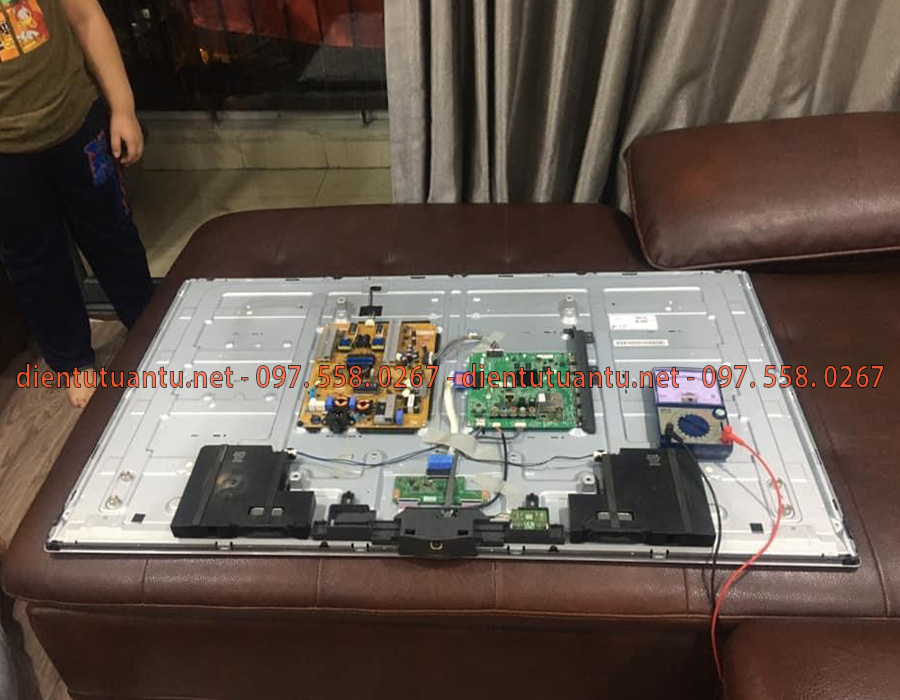 Sửa tivi tại nhà - Tuấn Phạm Audio