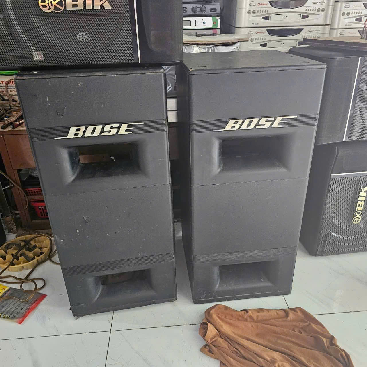 Liên hệ Tuấn Phạm Audio qua Hotline/Zalo 0396 017 979 để hỏi dịch vụ thu mua loa cũ tại TP.HCM.
