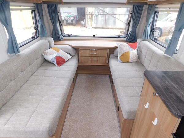 Coastal Explorer Medium sleeps 4 - Image 2