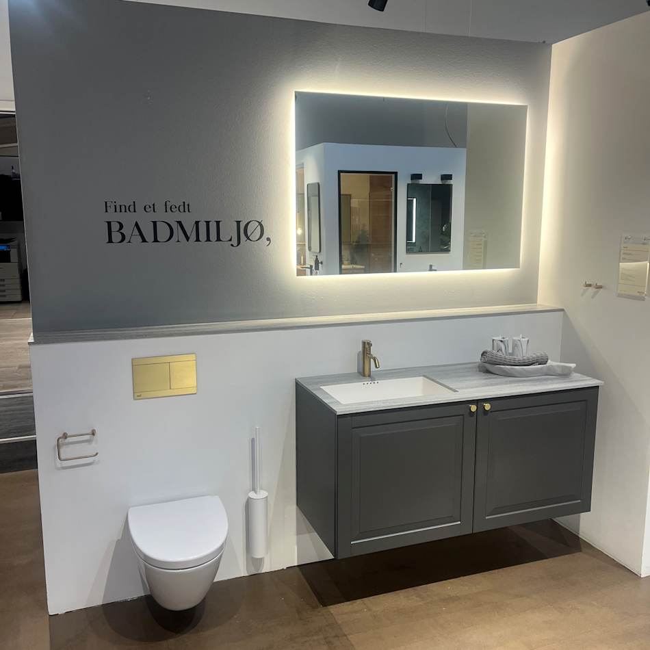 Nordic badeværelse med Solid Surface vask