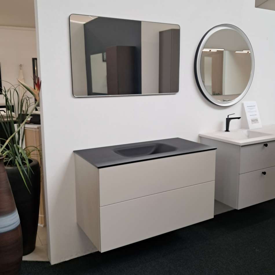 BAD udstilling 100 cm