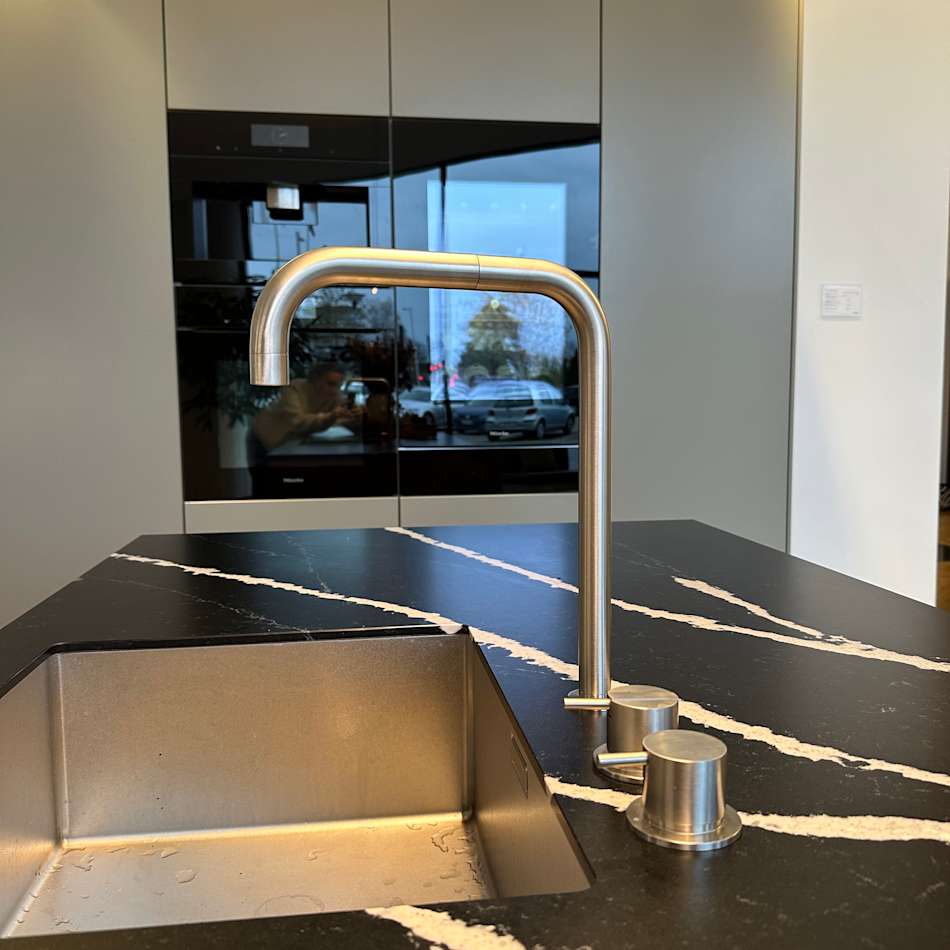 Udstillingskøkken & Hvidevarer - Copenhagen Valnød