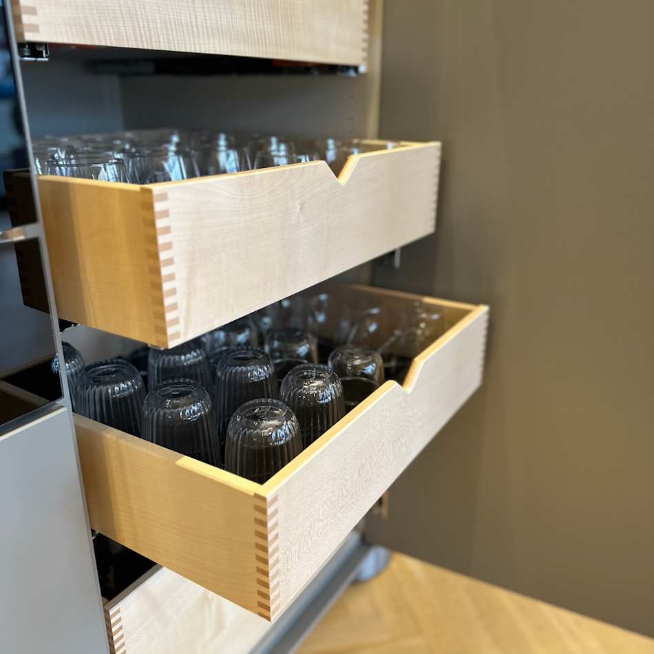 Udstillingskøkken & Hvidevarer - Copenhagen Valnød