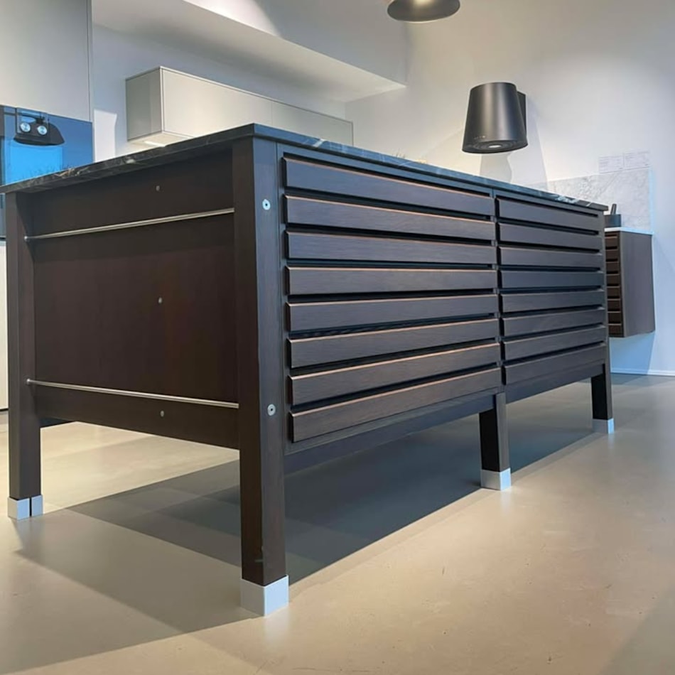 Udstillingskøkken Classic røget eg