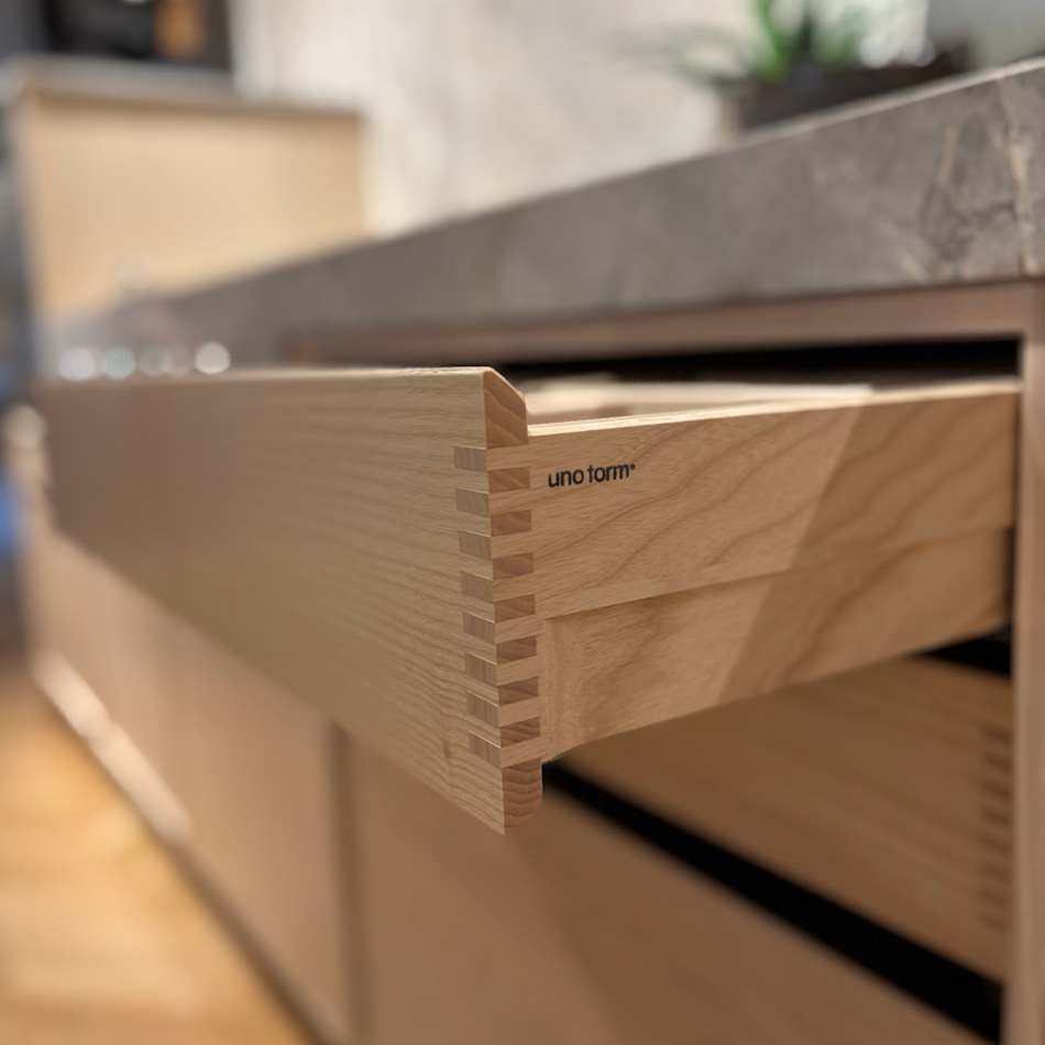 Copenhagen Vit Ask, Stenskivor & Fläkthäll