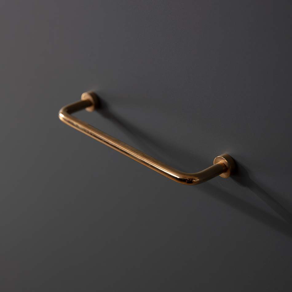 Bathroom handles Complete your bathroom with handles HTH