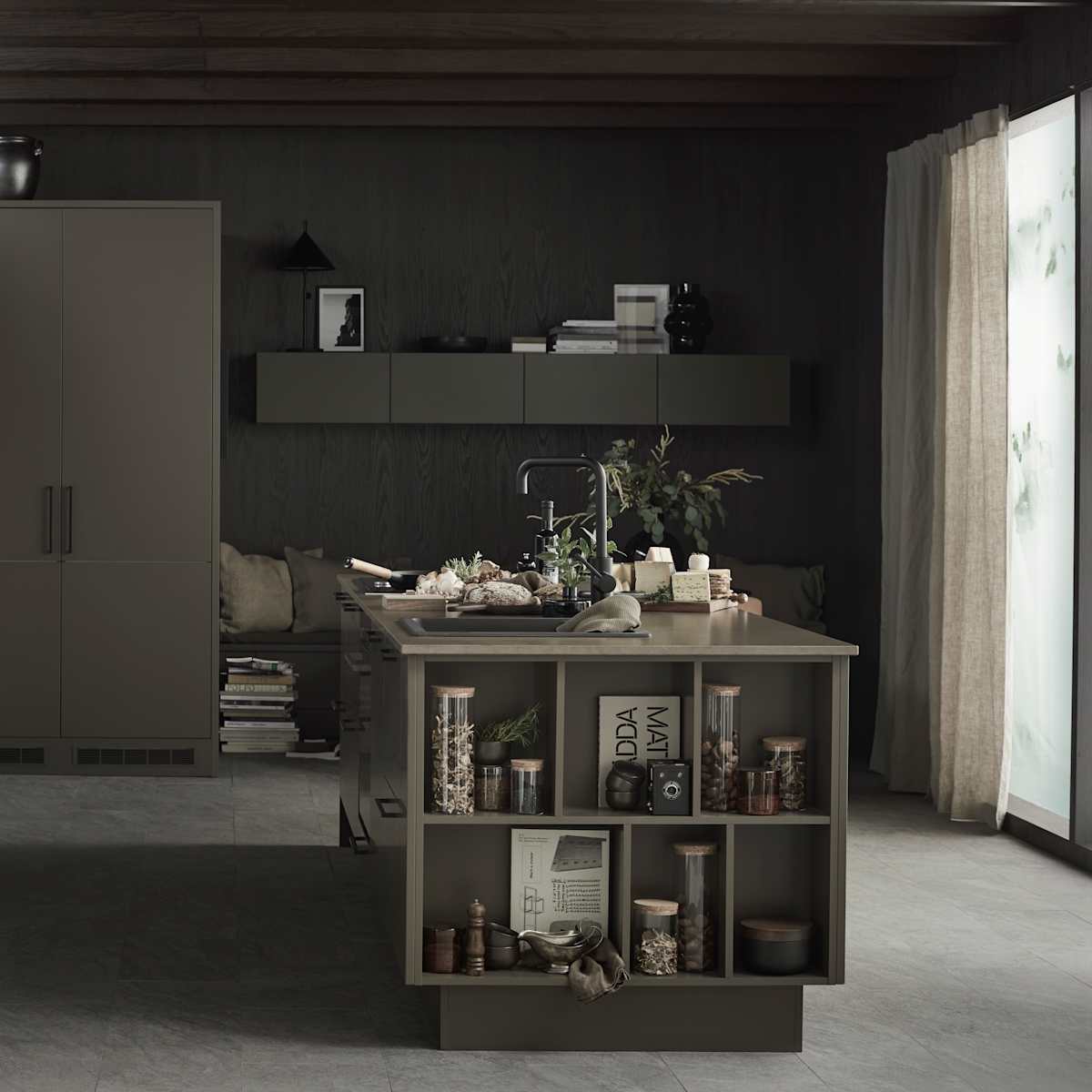 Marbodal Arkitekt plus Bark - brun kulör. Köksö, med avslutningshylla, stor vägghylla med ett integrerat skrivbord, och matsalshörnet skapar flera inbjudande platser i köket.