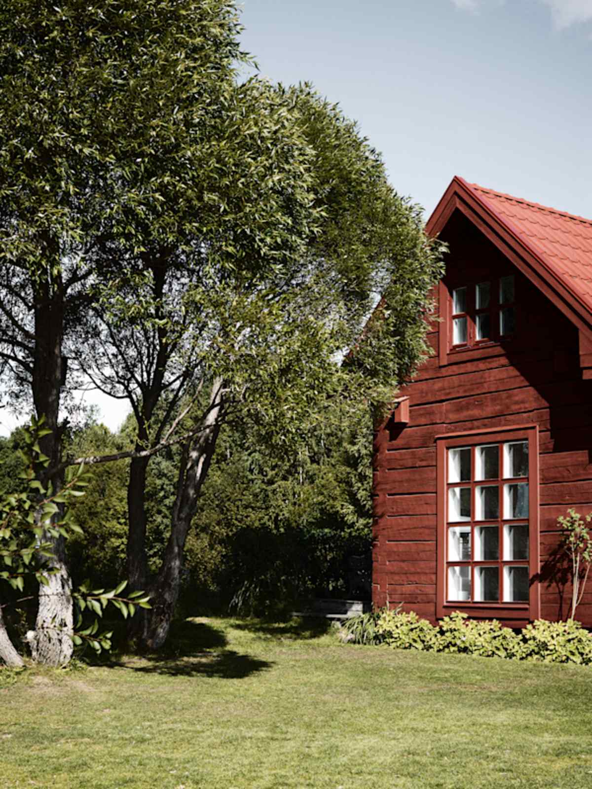 Lotta Agaton har skapt et kjøkken som kombinerer funksjon og estetikk, der hver eneste detalj er nøye gjennomtenkt.