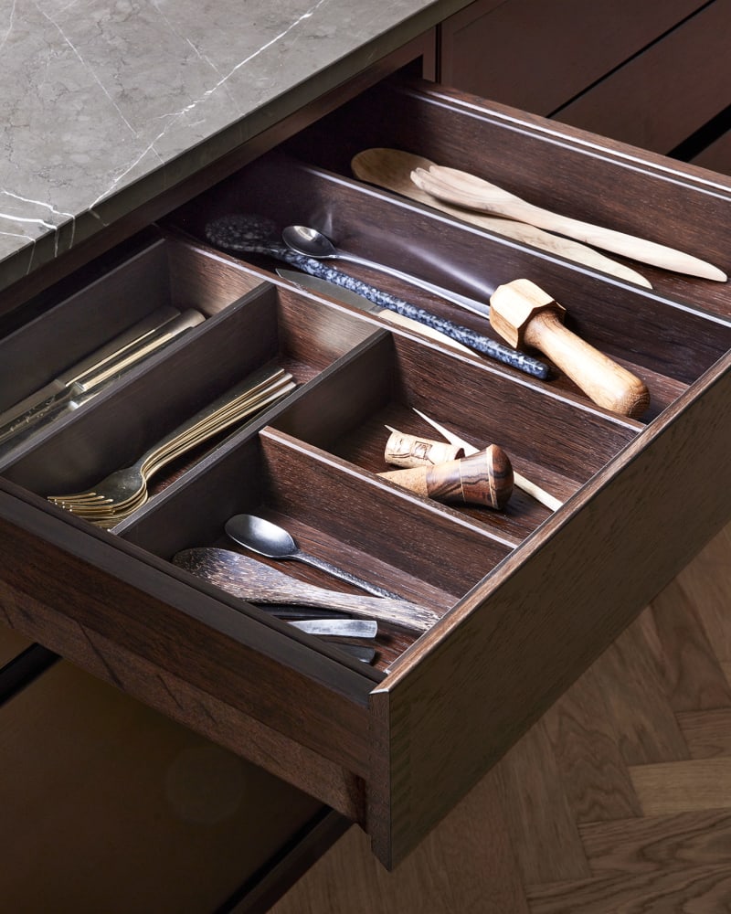 Cutlery insert in smoked oak