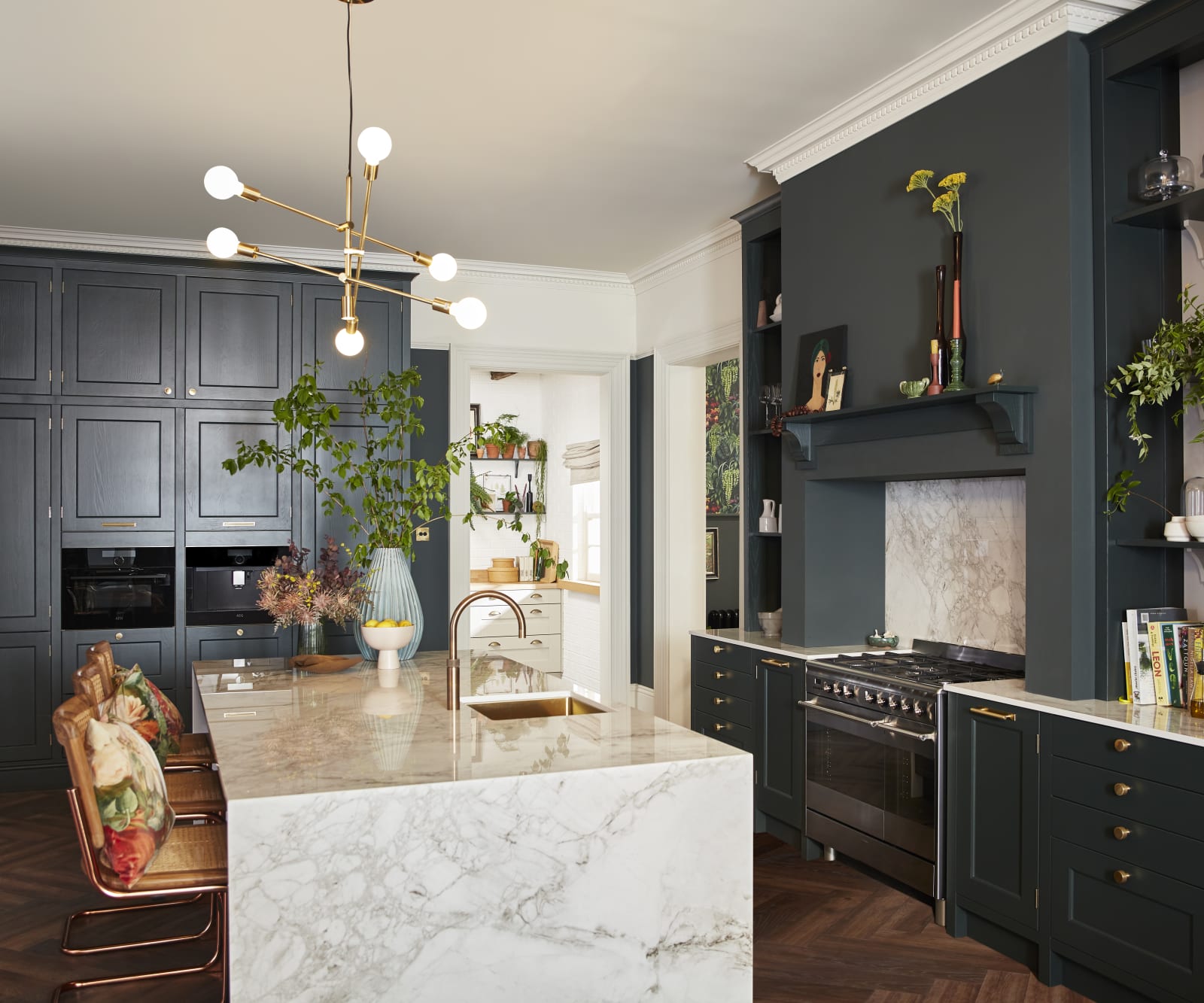 Ludlow Kitchen Range