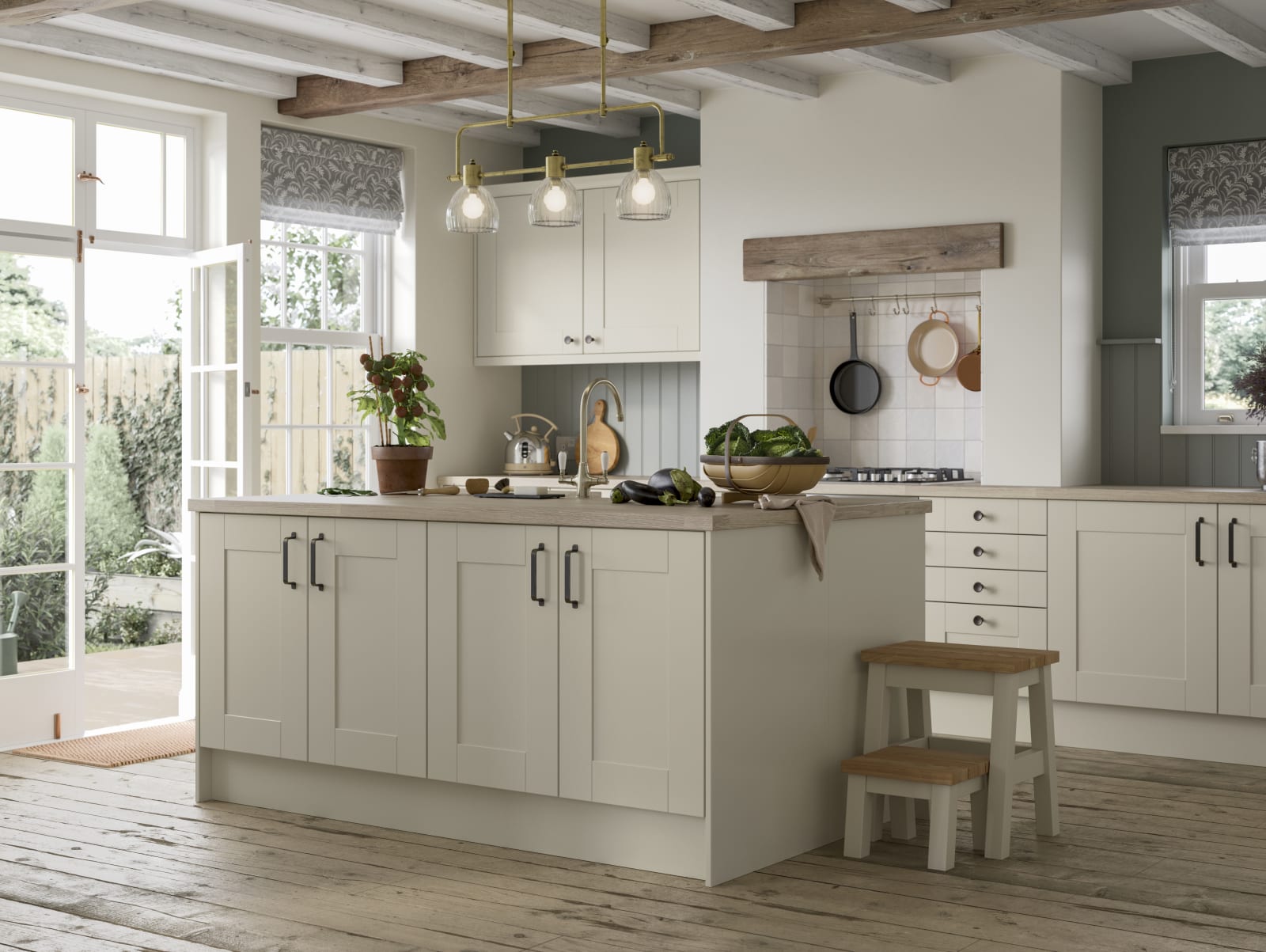 Winchester kitchen by Magnet. A wood grain effect affordable alternative to solid timber built from hardwearing MDF and available in 5 colours.