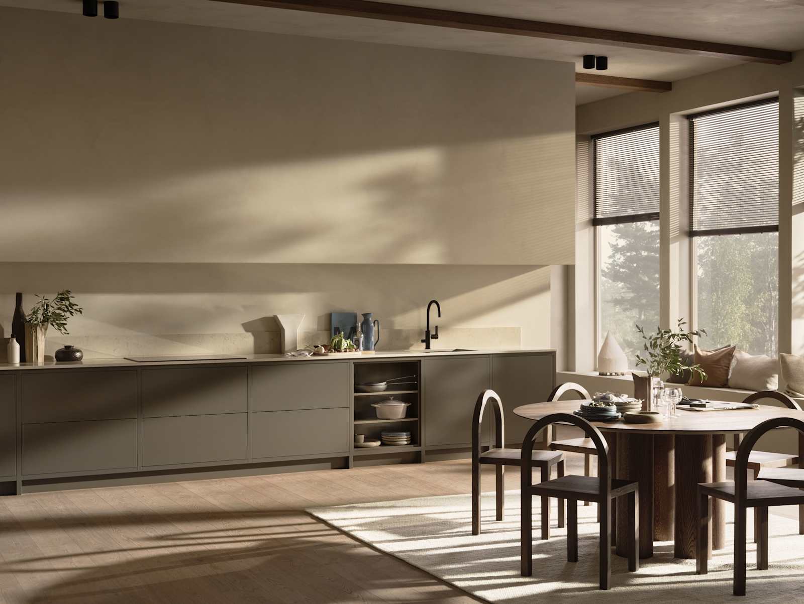 Varm minimalisme køkken og spisebord