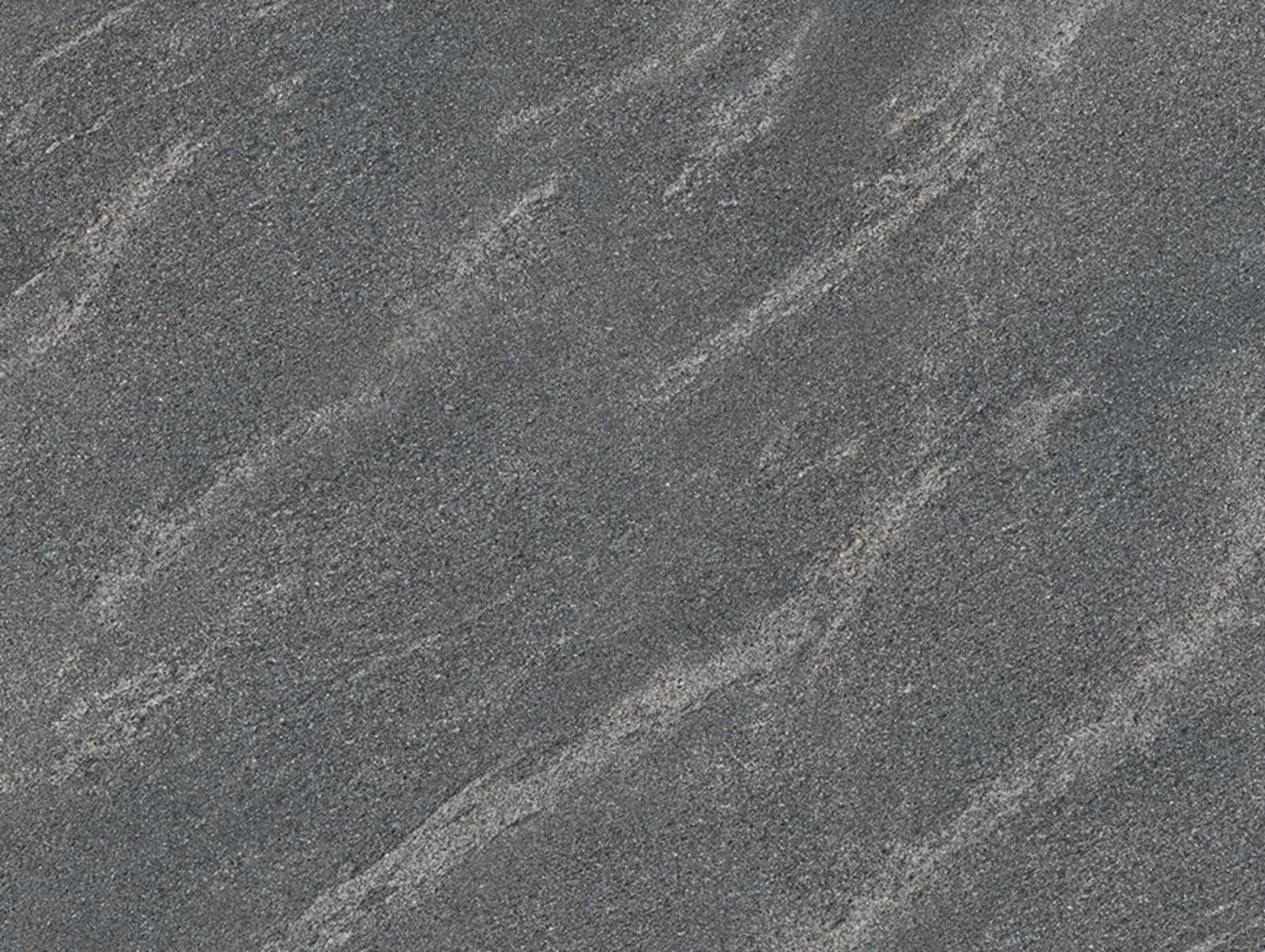 En laminat benkeplate er et smart og prisgunstig valg til kjøkkenet. Den er slitesterk, lett å rengjøre og kommer i et bredt utvalg av farger og mønstre – fra klassisk treverk til moderne stein-look. Laminat tåler godt daglig bruk og gir mye stil for pengene.