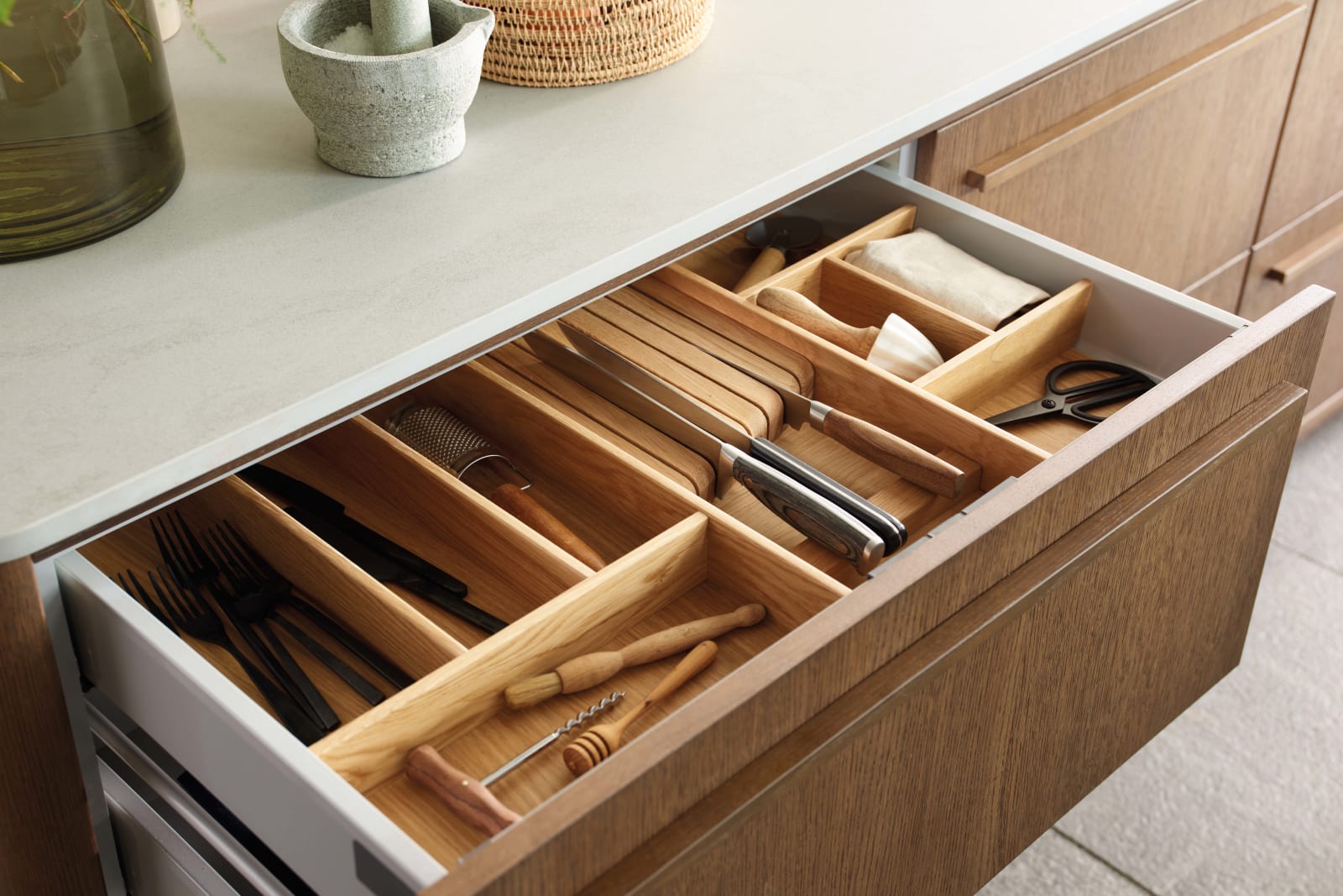 Top 5 Kitchen Cupboard Storage Ideas: Say Goodbye To Clutter