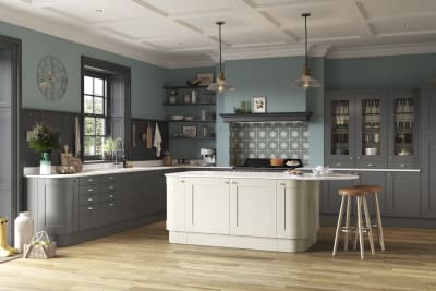 Winchester kitchen by Magnet. A wood grain effect affordable alternative to solid timber built from hardwearing MDF and available in 5 colours.