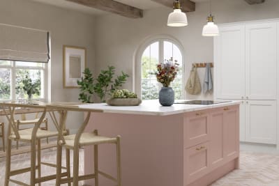 Ludlow kitchen. Our latest Shaker door, with a modern country-style. Available in all 20 Magnet Create colours.