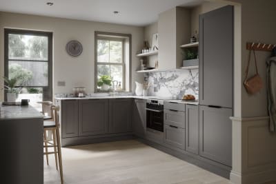 Shaker kitchen in dark grey shade Charcoals, matched with a marble worktop and backsplash.