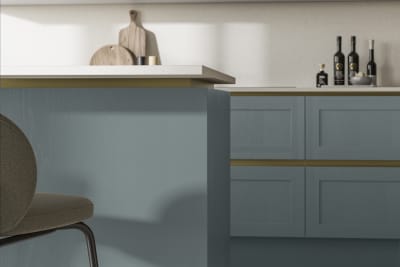 Handleless Shaker kitchen Integra Wardley Duck Egg is traditional and contemporary with its narrow frame door with integrated handles and a painted timber finish.