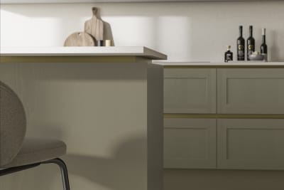 Handleless Shaker kitchen Integra Wardley French Clay is traditional and contemporary with its narrow frame door with integrated handles and a painted timber finish.