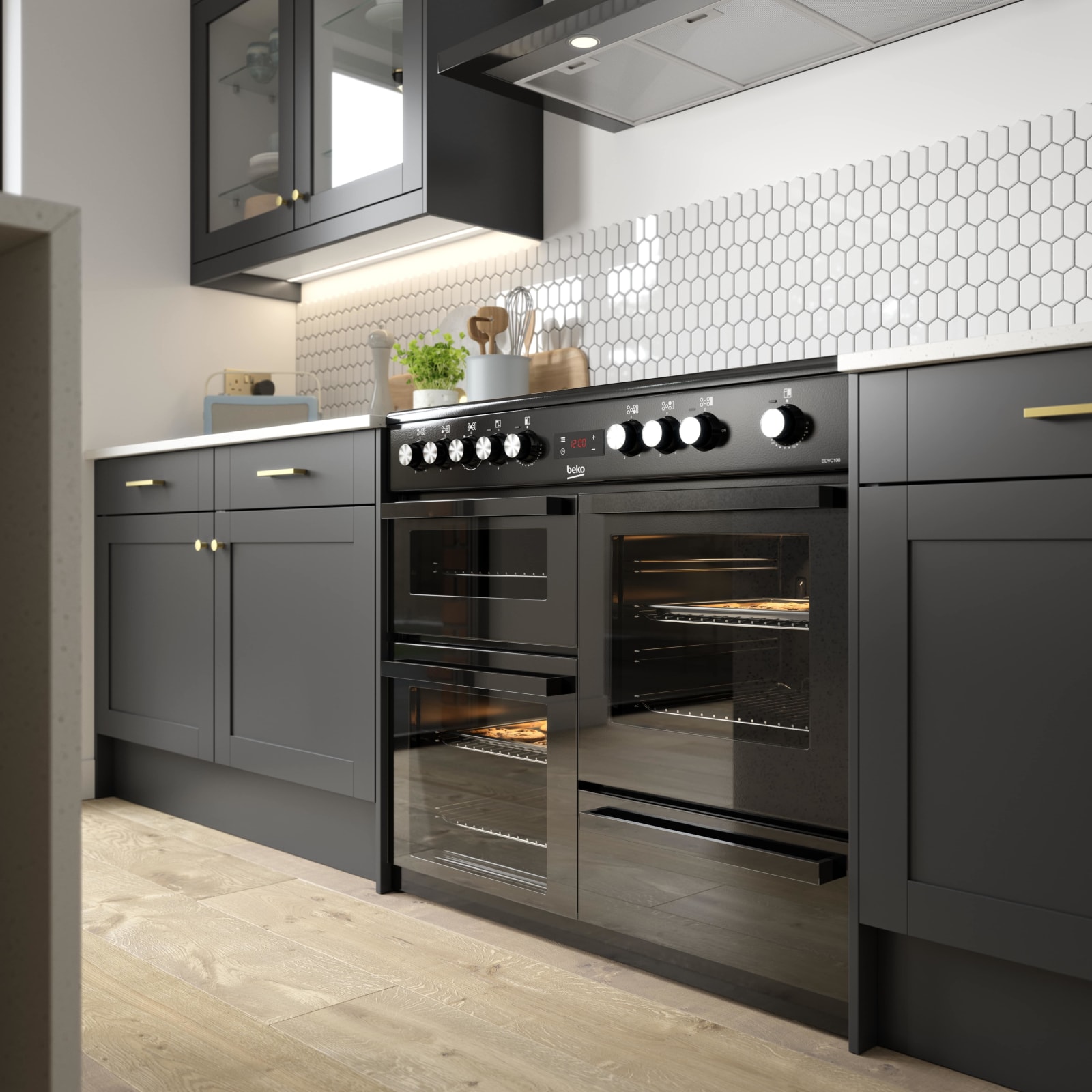 Tatton Kitchen by Magnet. A beautiful easy to use kitchen with traditional features with stylish modern touches.