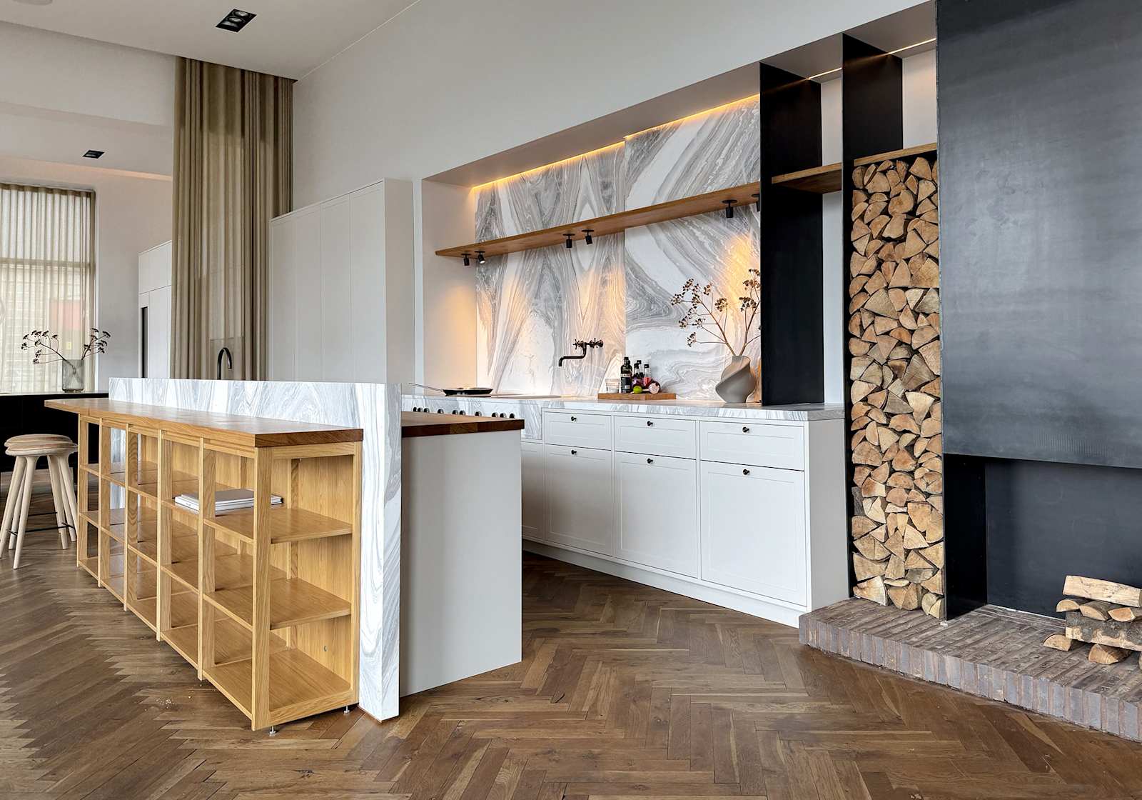 Bespoke Shaker kitchen in the new Cream White colour